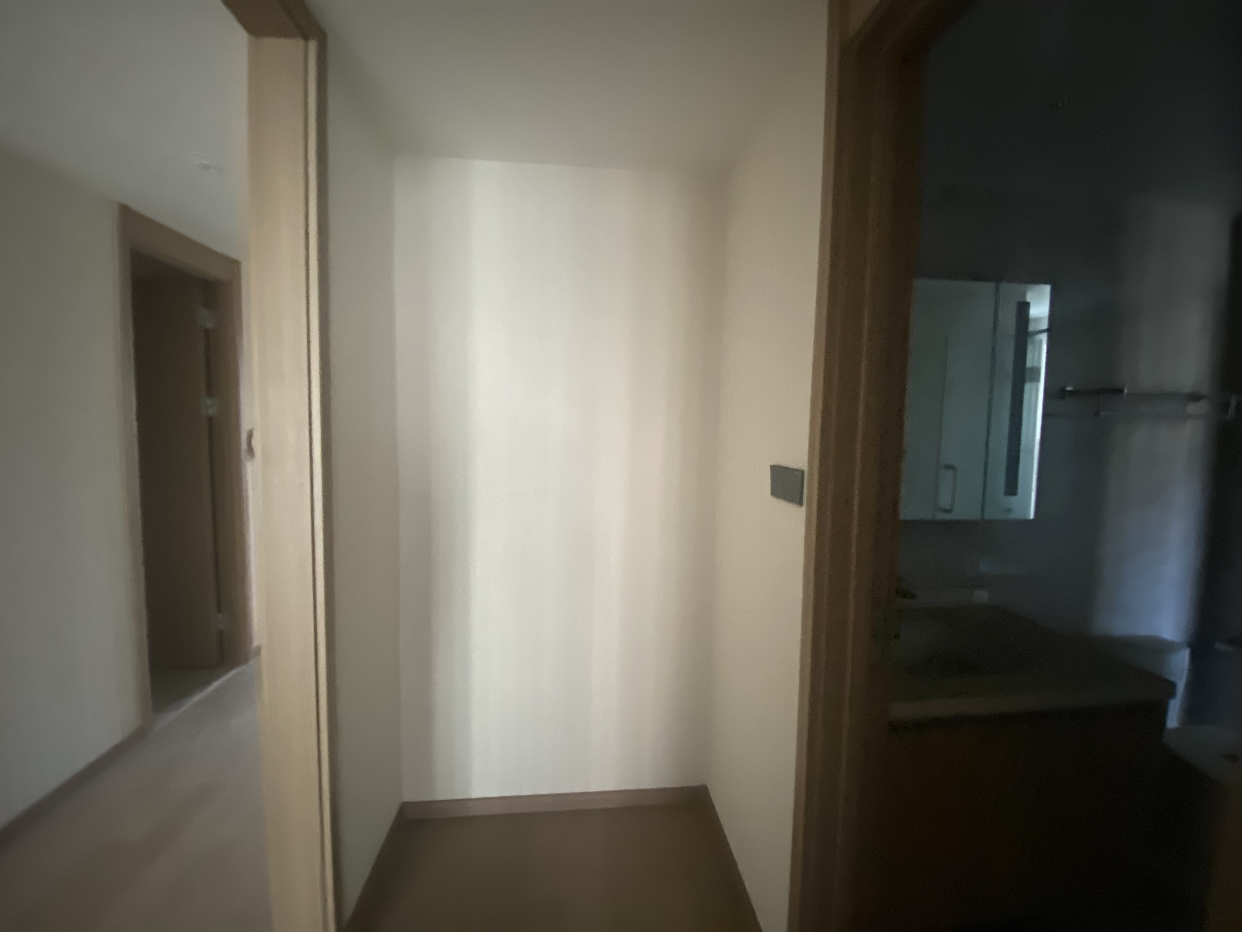 龙湖天宸源著 3室2厅1卫 98m²