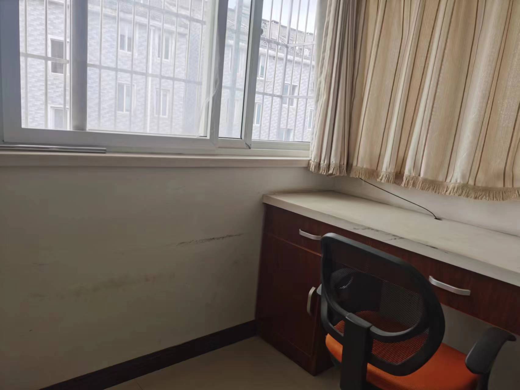 五山家园 2室1厅1卫 79.9m&sup2;
