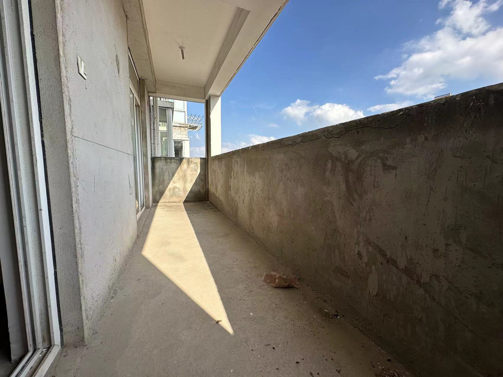 金霞东苑 4室2厅2卫 130m&sup2;