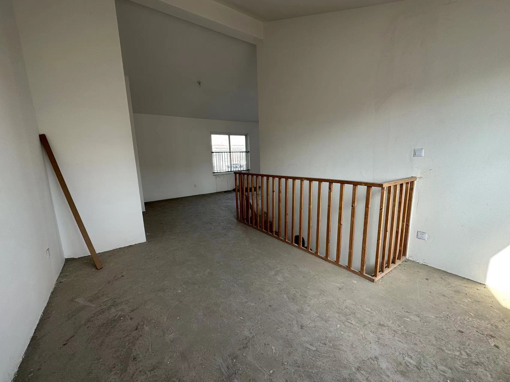 金霞东苑 4室2厅2卫 130m&sup2;