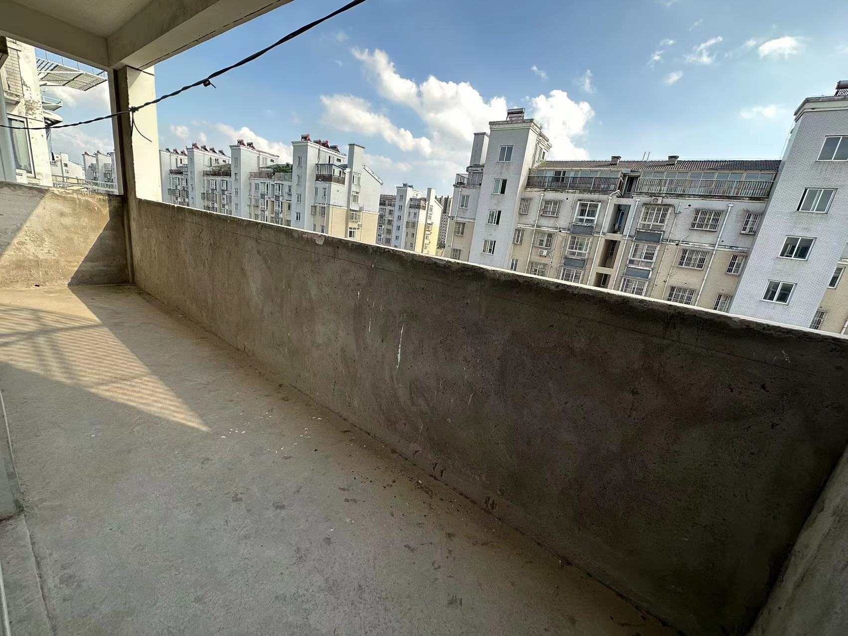 金霞东苑 3室2厅1卫 134m&sup2;