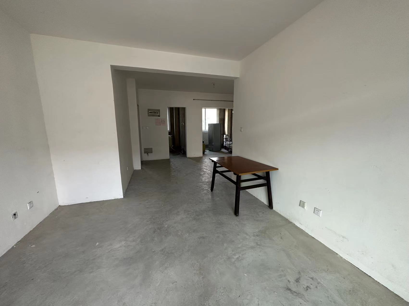 金霞东苑 3室2厅1卫 134m&sup2;