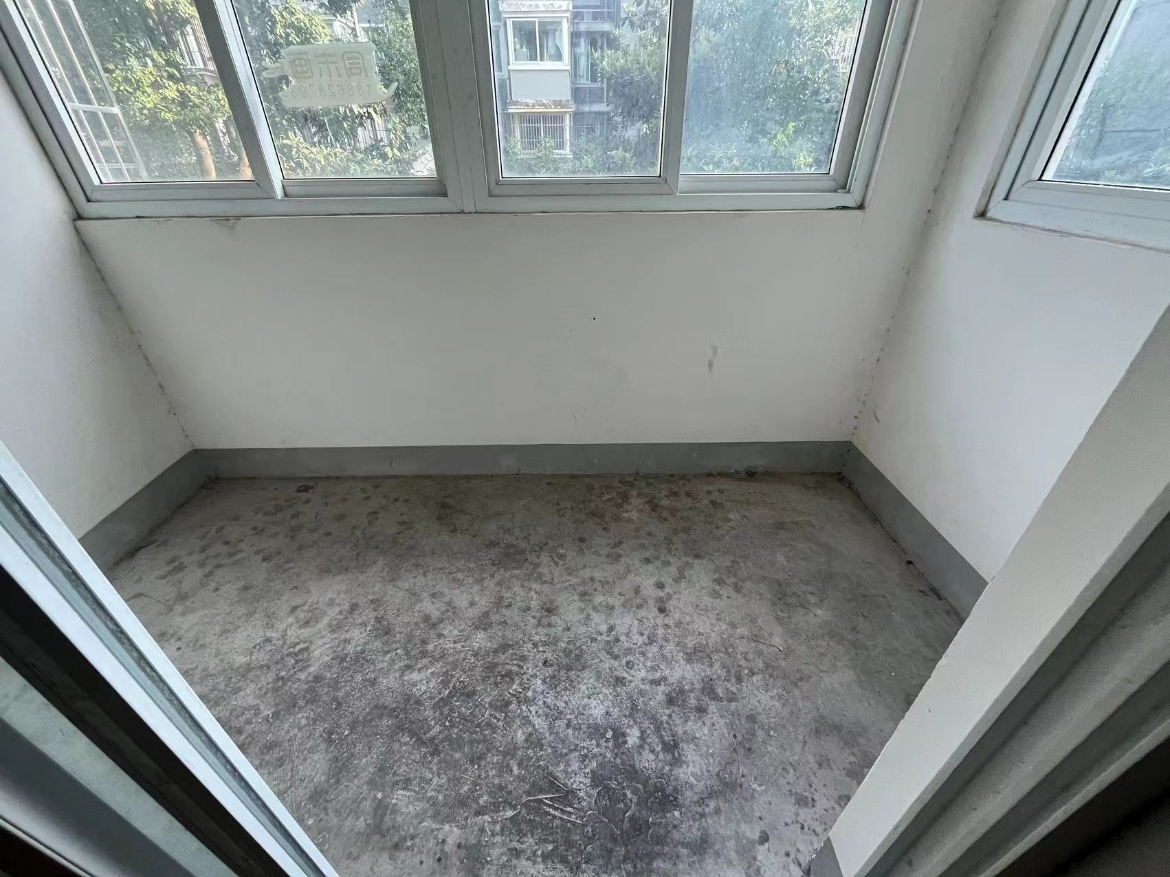 新港花苑 2室1厅1卫 85m&sup2;