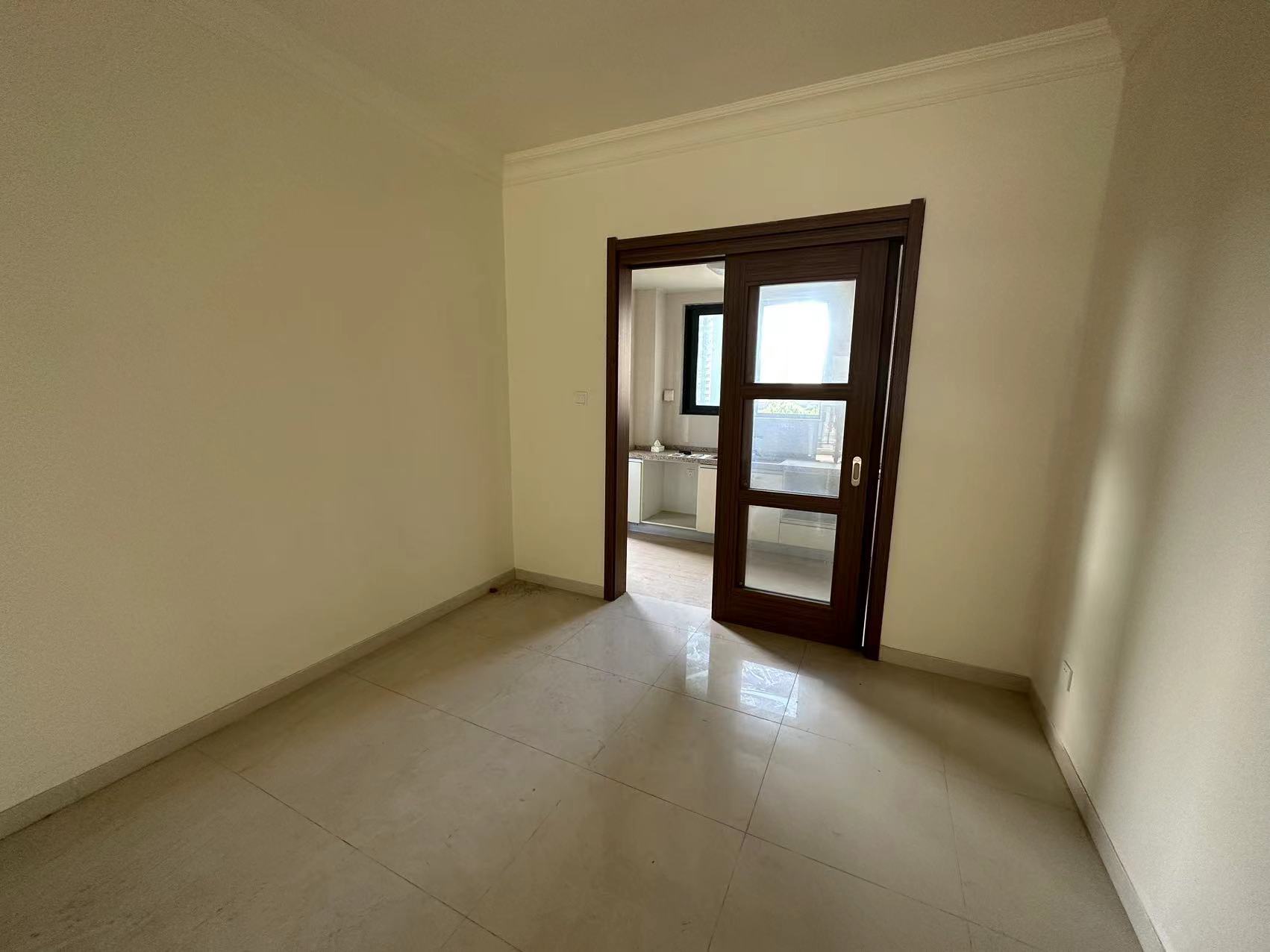 碧桂园天玺湾 4室2厅2卫 140m&sup2;