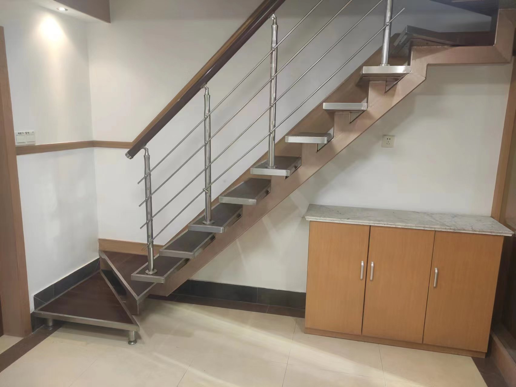学苑大厦 1室1厅1卫 45.00m&sup2;