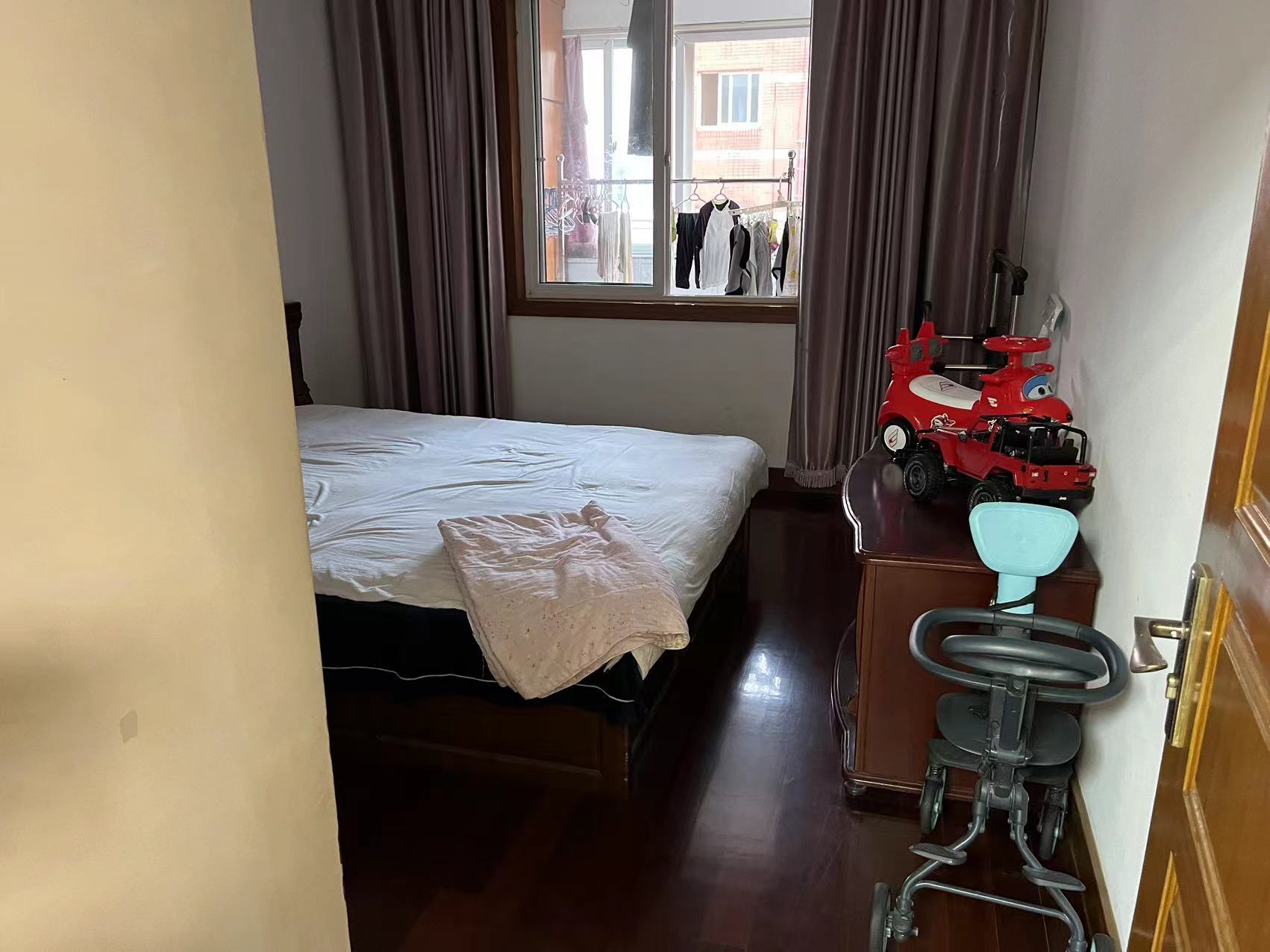 十方大厦 3室2厅1卫 118.00m&sup2;