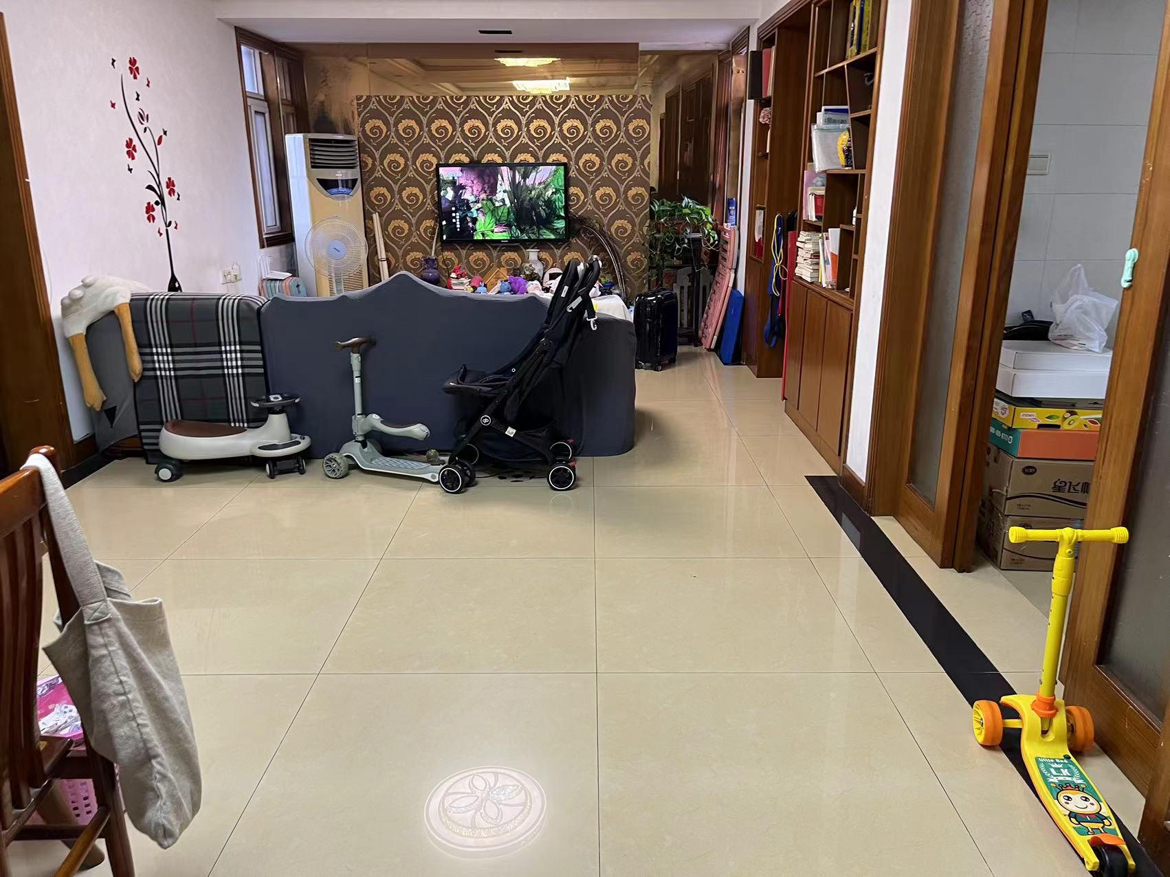 十方大厦 3室2厅1卫 118.00m&sup2;