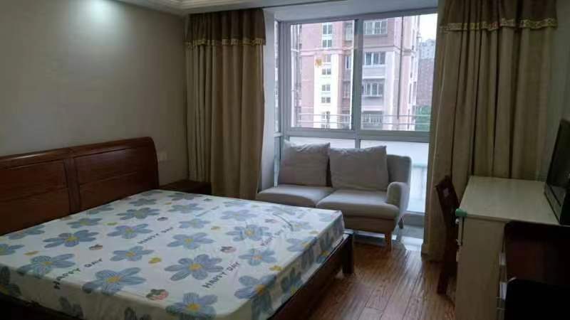 永泰佳园 3室2厅2卫 151m&sup2;