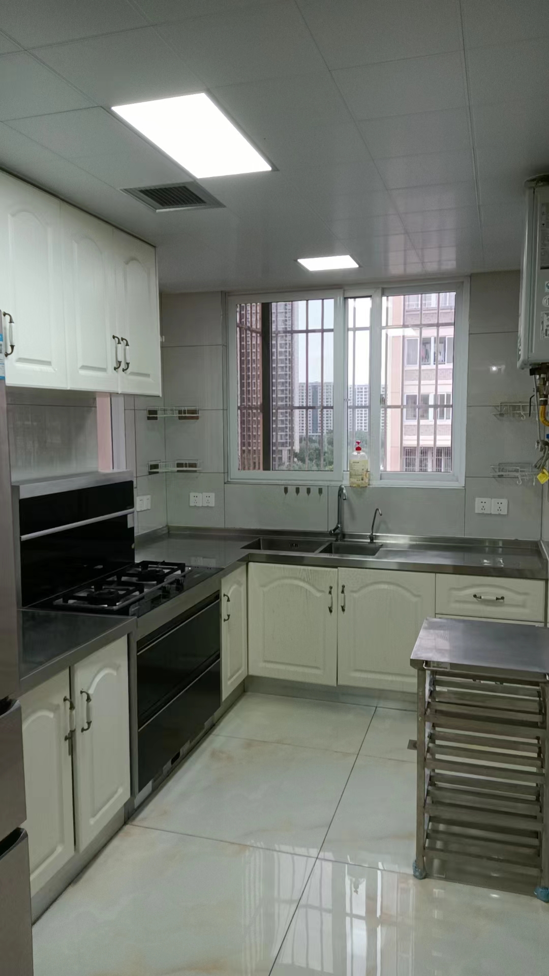 永泰佳园 3室2厅2卫 151m&sup2;