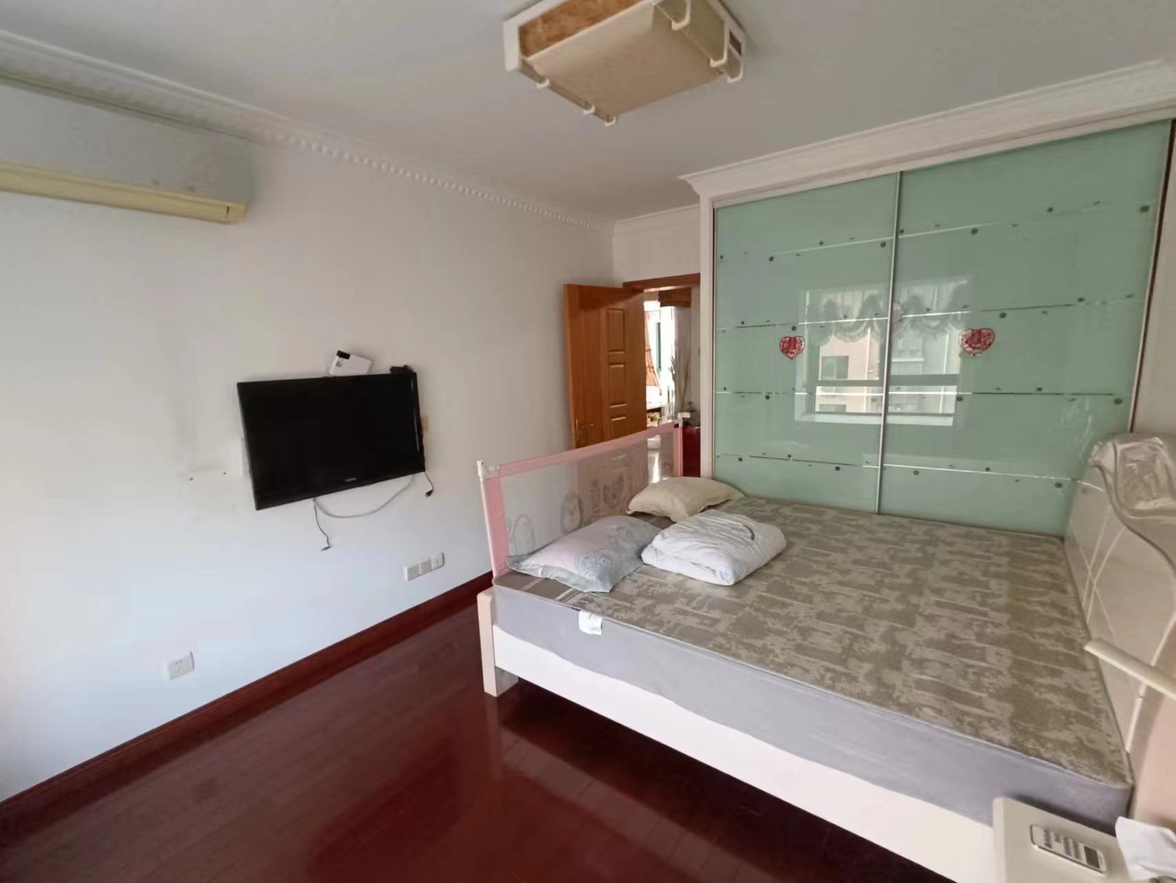 新城小区 3室2厅1卫 119.6m&sup2;