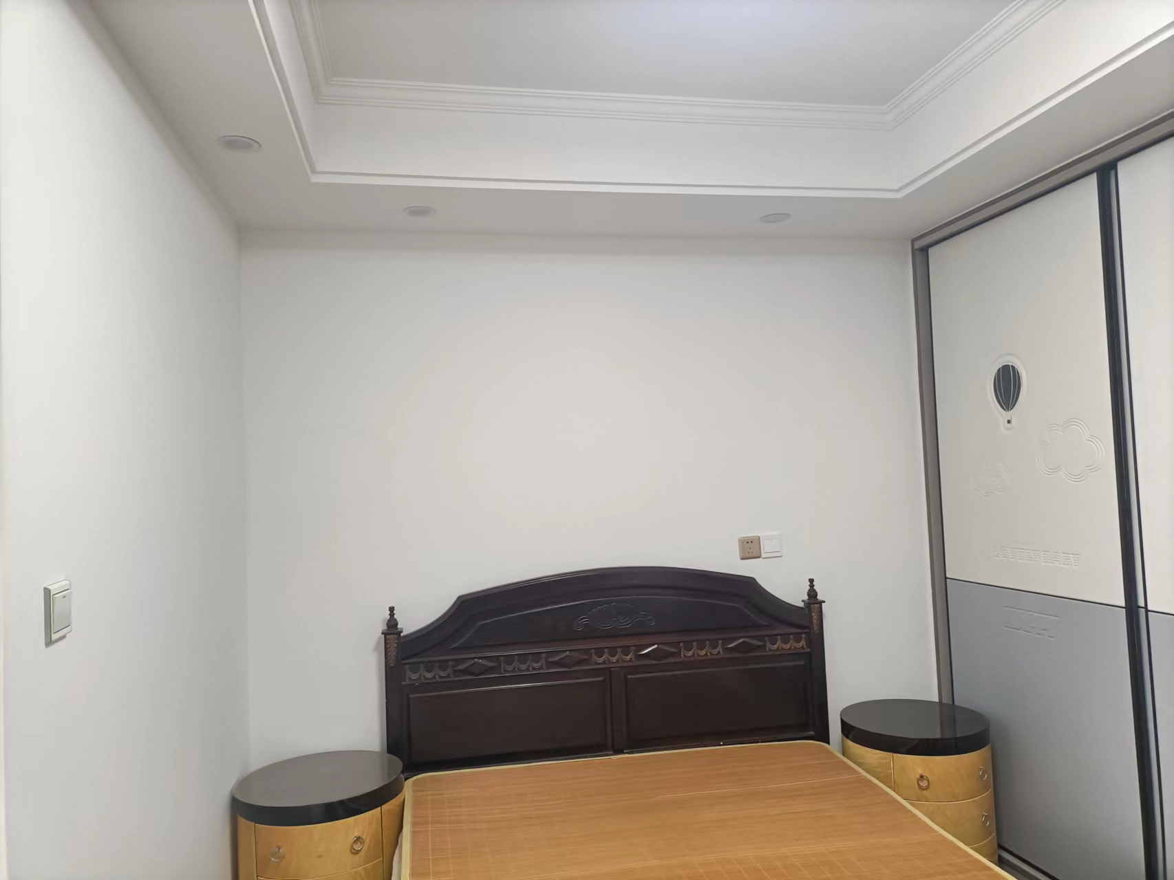 高迪商业广场 1室1厅1卫 50m&sup2;