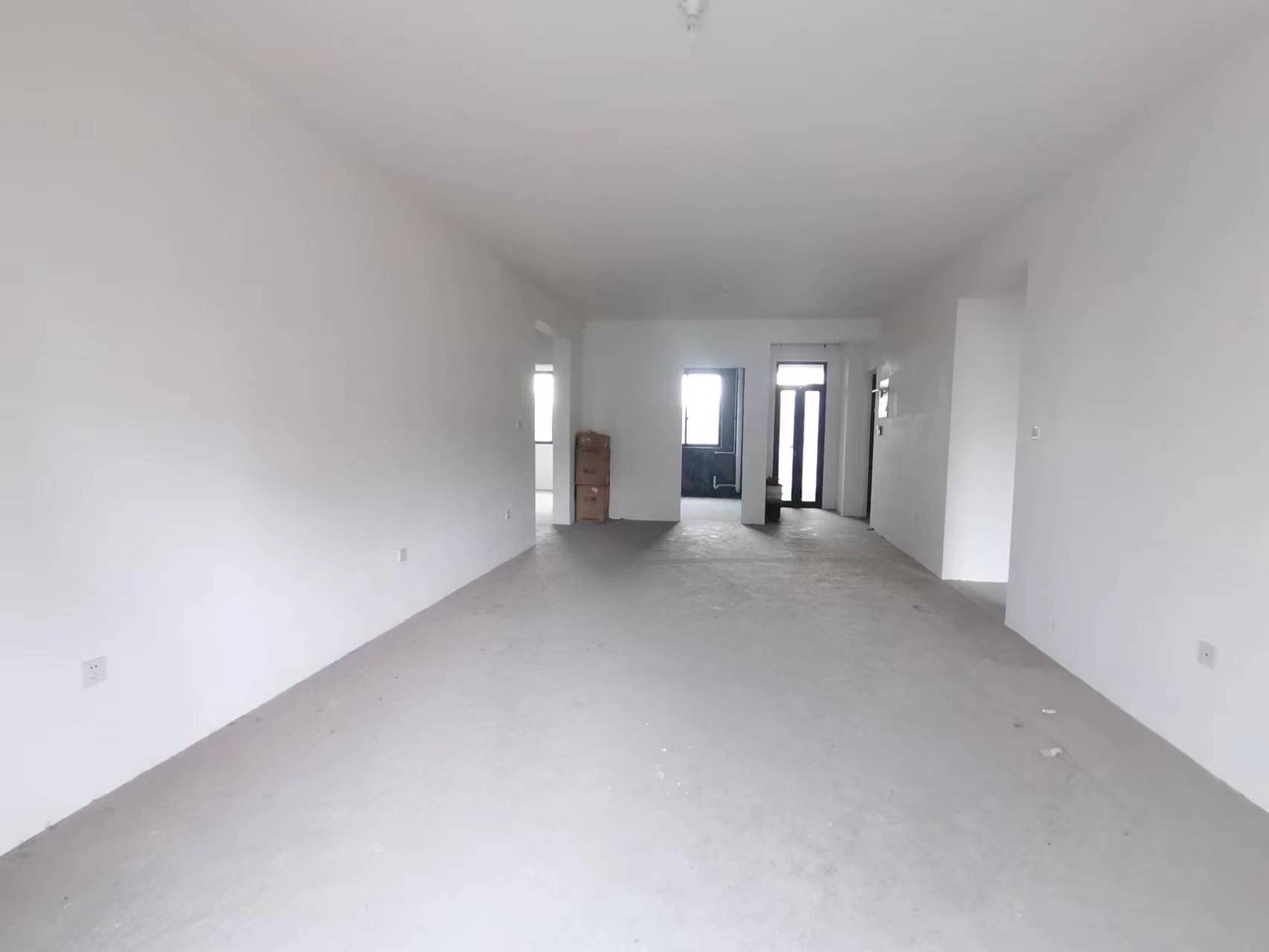 金通家园 3室2厅2卫 163m²