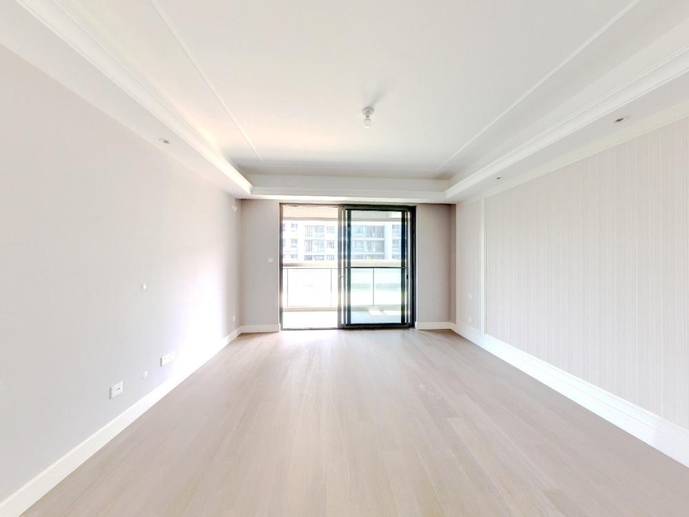 绿城桂语江南 4室2厅2卫 143m²