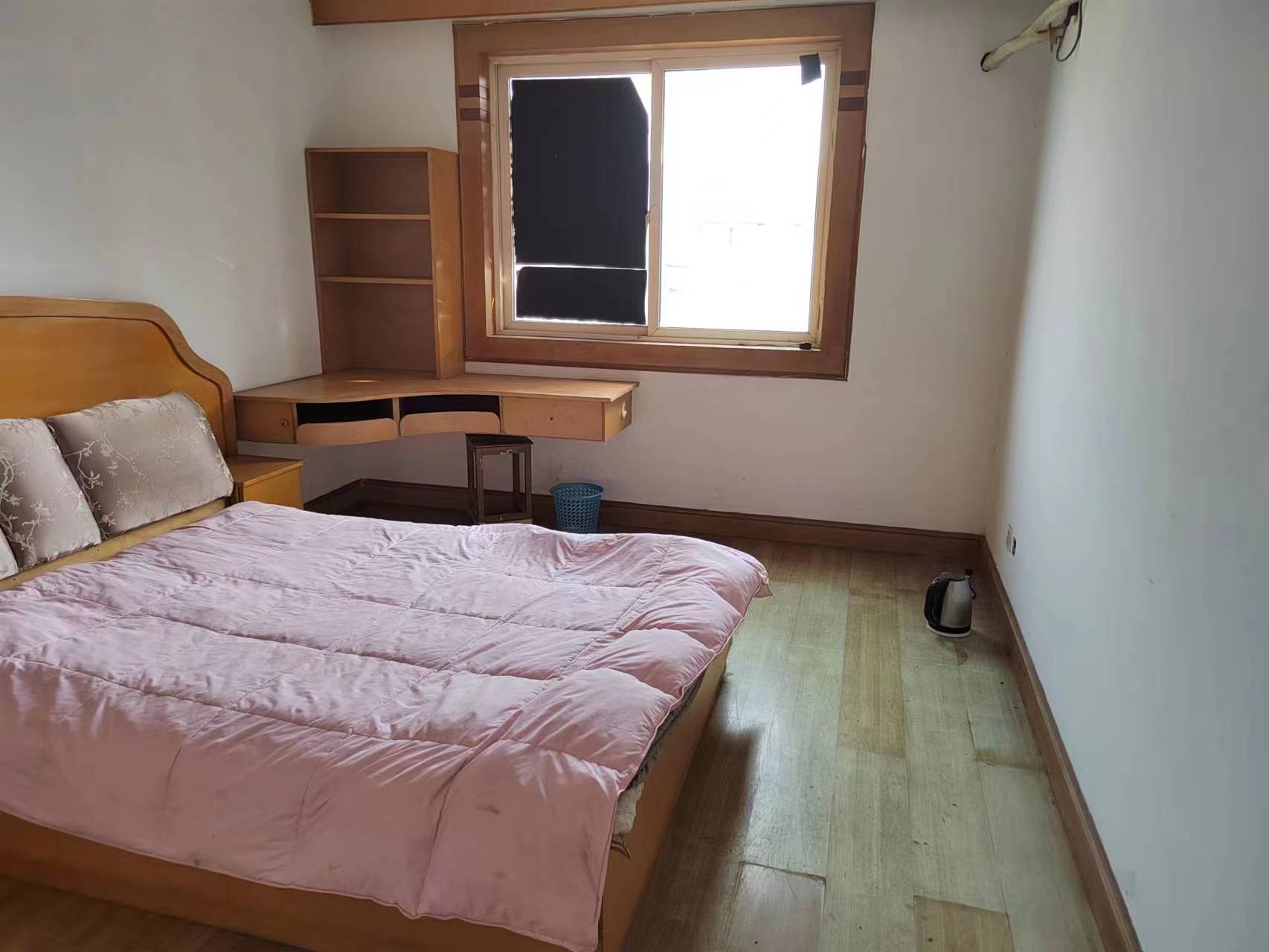 中远小区 0室0厅0卫 136.00m&sup2;