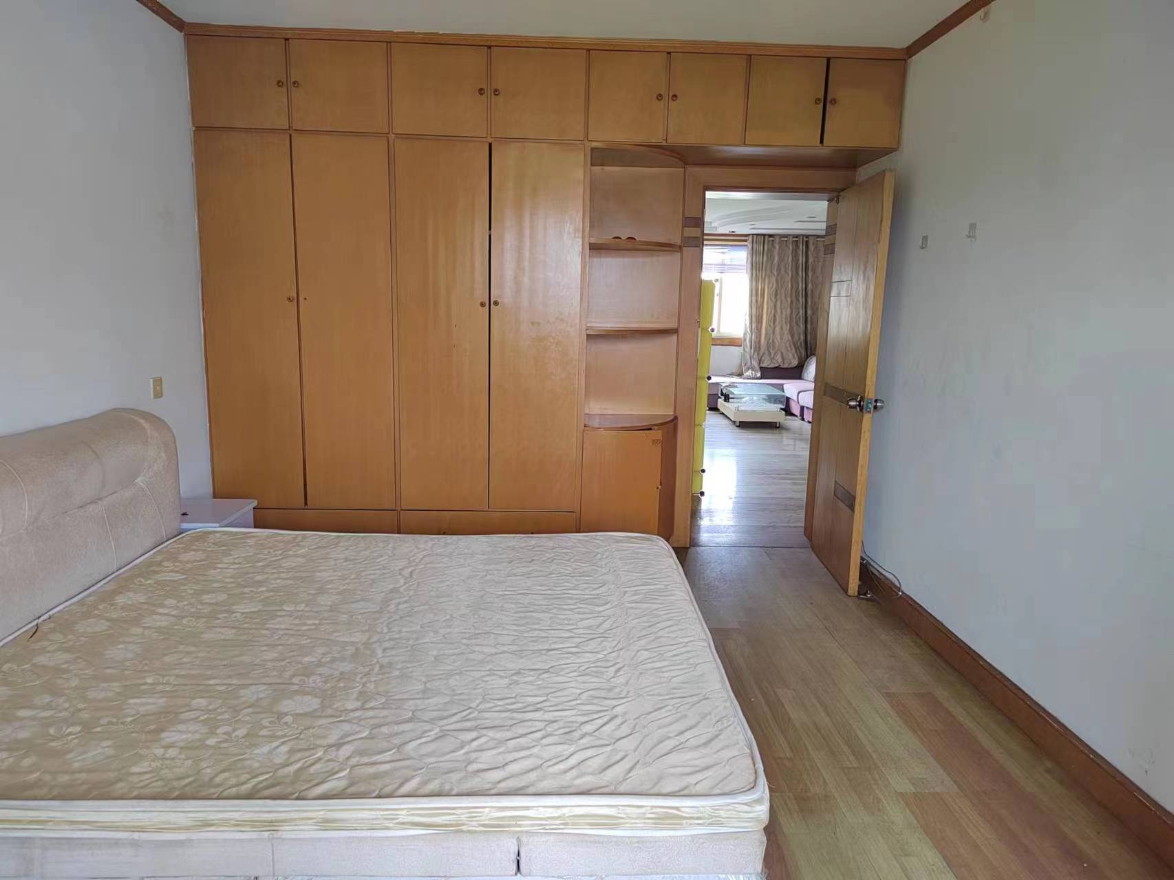 中远小区 0室0厅0卫 136.00m&sup2;
