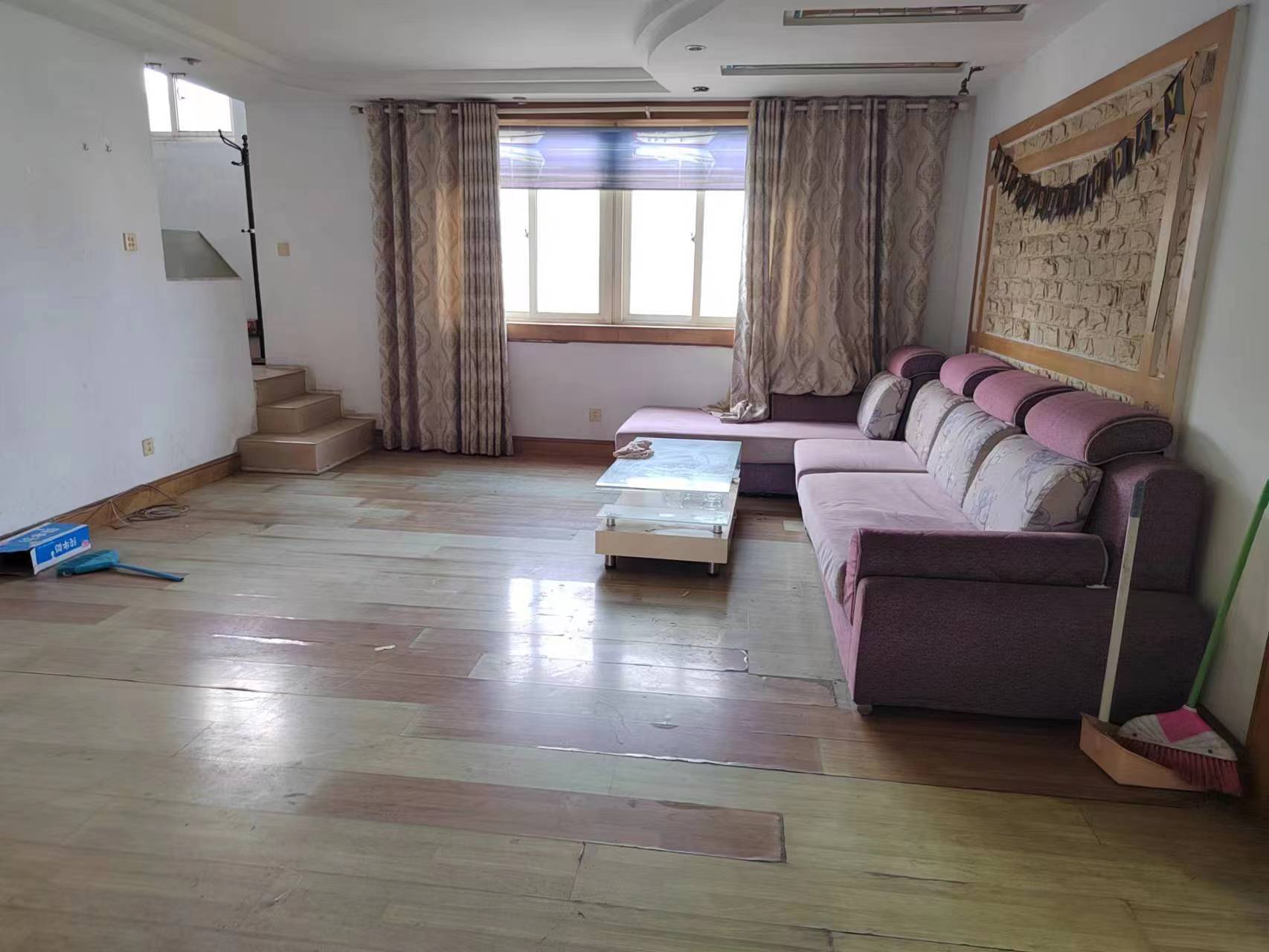 中远小区 0室0厅0卫 136.00m&sup2;