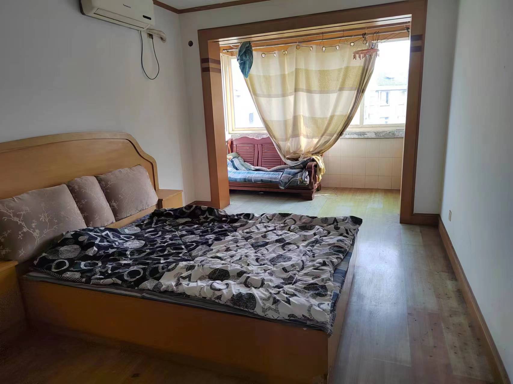 中远小区 0室0厅0卫 136.00m&sup2;