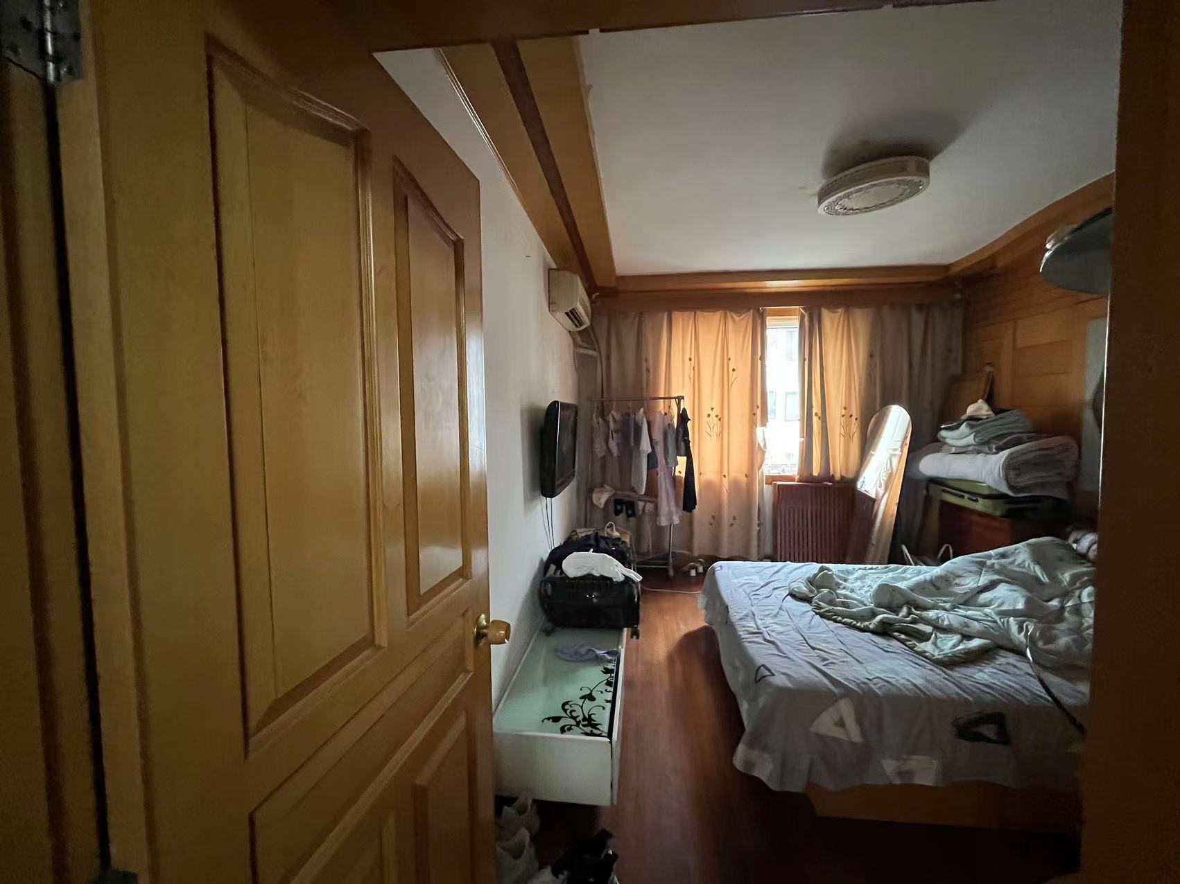 金鑫苑 3室1厅1卫 131m&sup2;