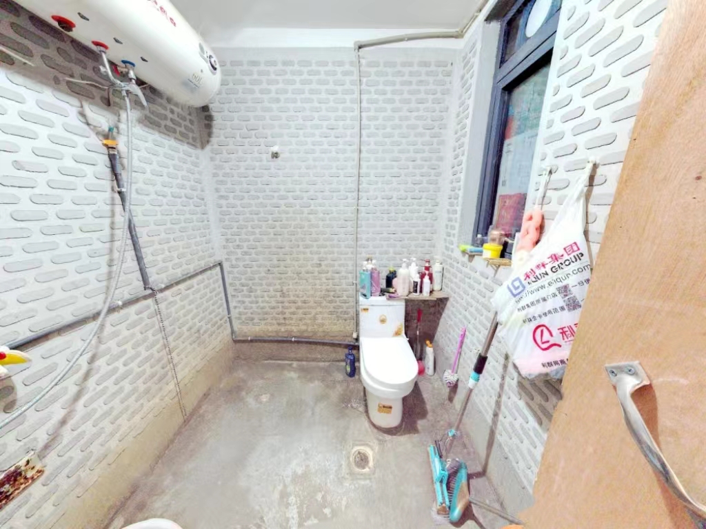南山国际社区 2室2厅1卫 87m&sup2;