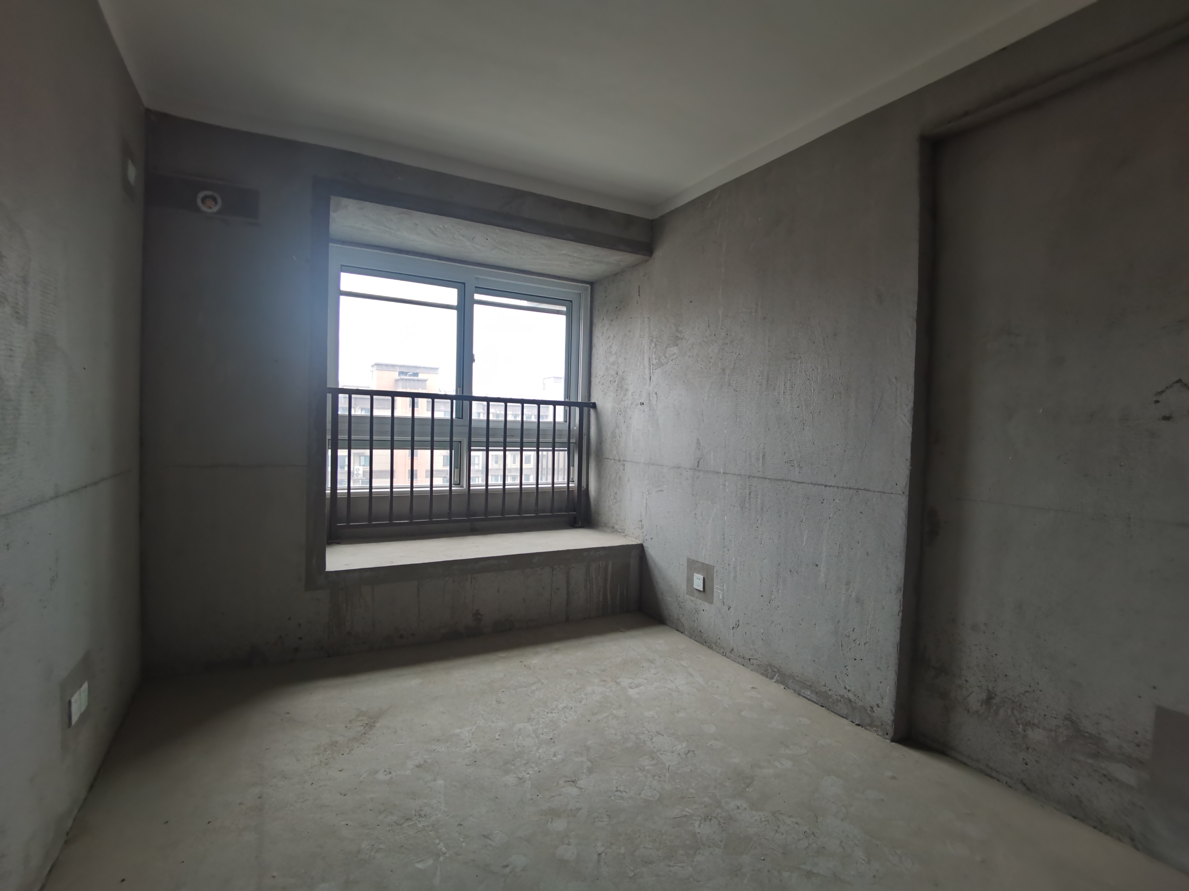 佳源都市 4室2厅2卫 129m&sup2;