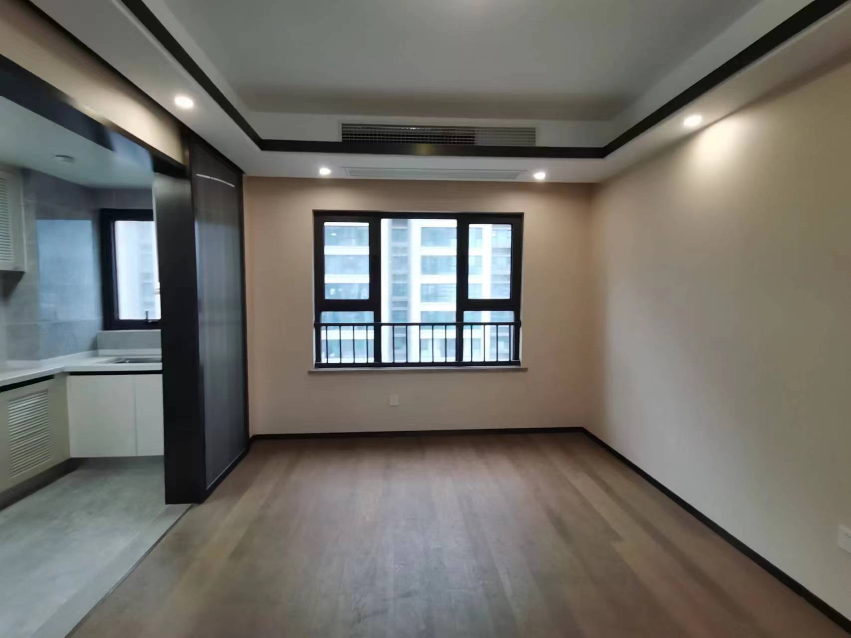 远创东樾 4室2厅2卫 200.90m&sup2;