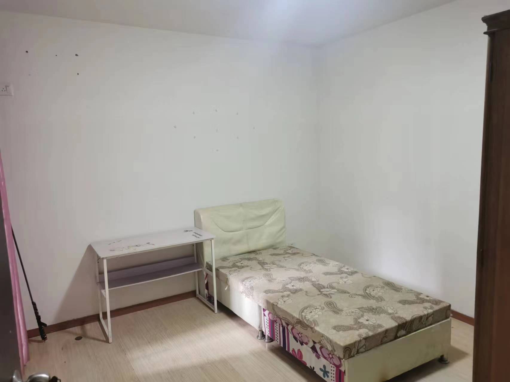 江景苑小区 4室1厅1卫 88.00m&sup2;
