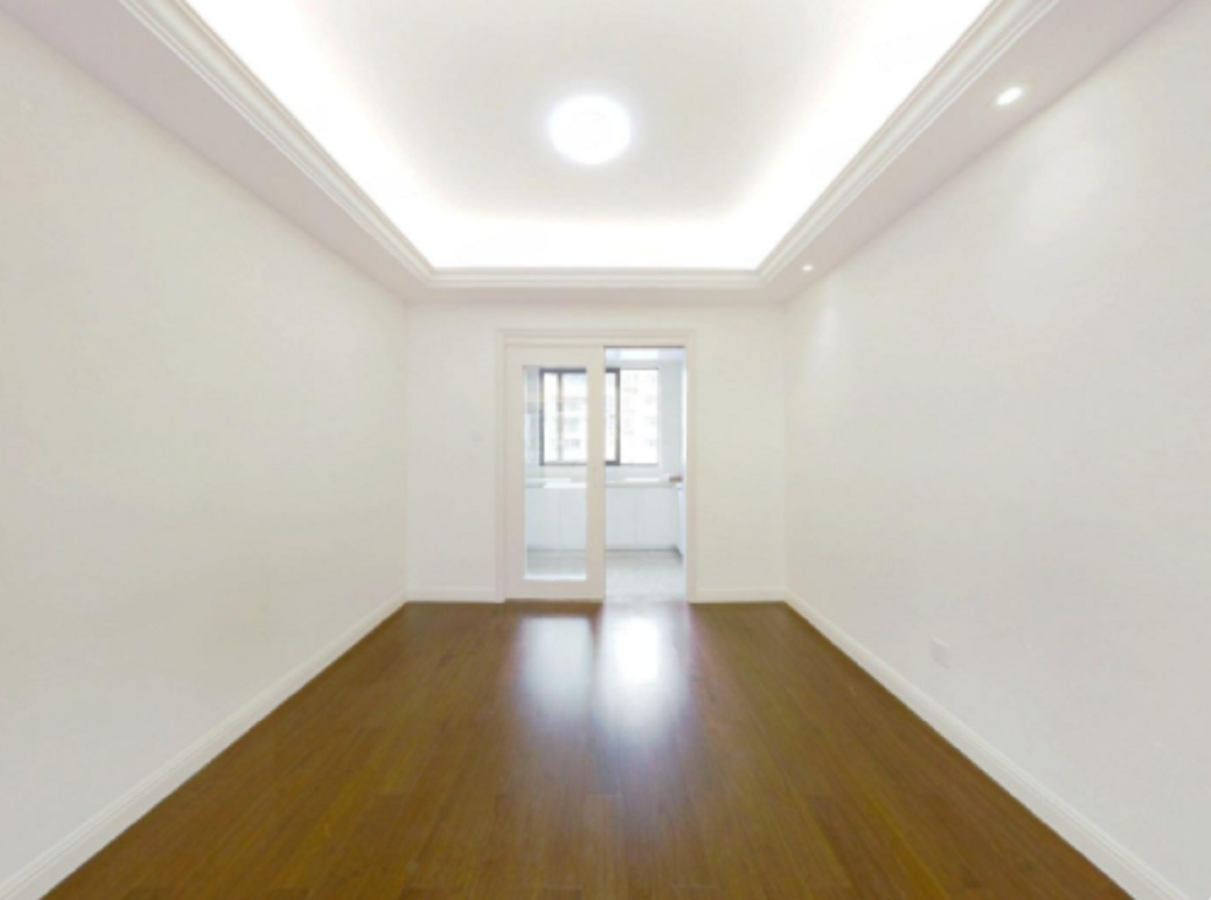 红星天铂 5室2厅2卫 160m²