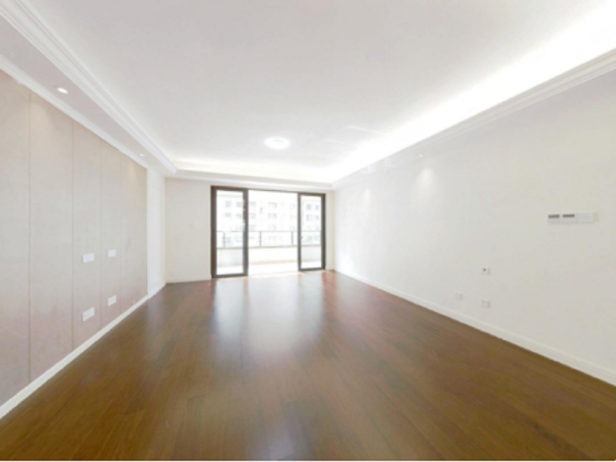红星天铂 5室2厅2卫 160m²