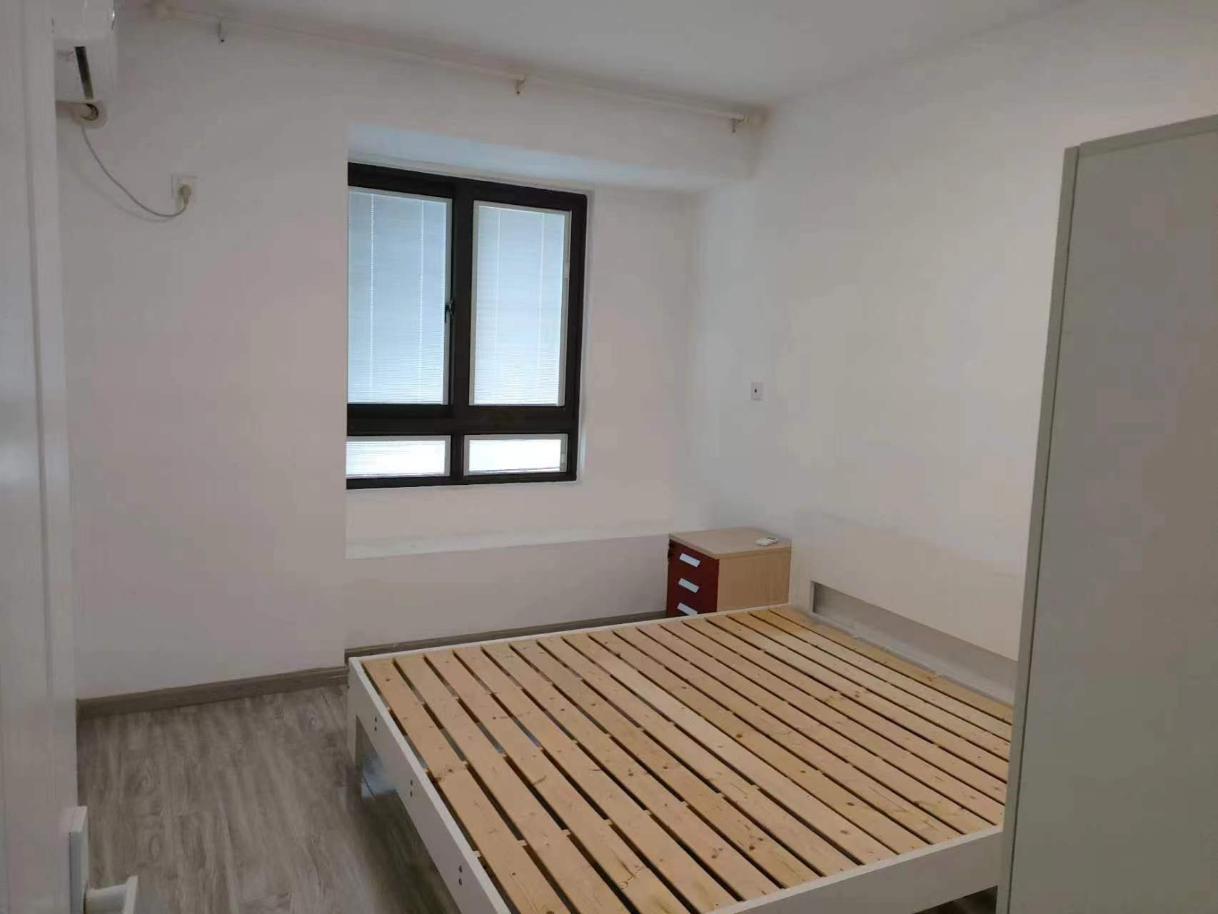 保利香槟国际 2室2厅2卫 100.00m&sup2;