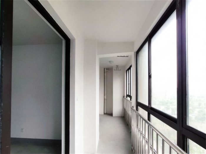 兴石花园 3室2厅1卫 140.00m&sup2;