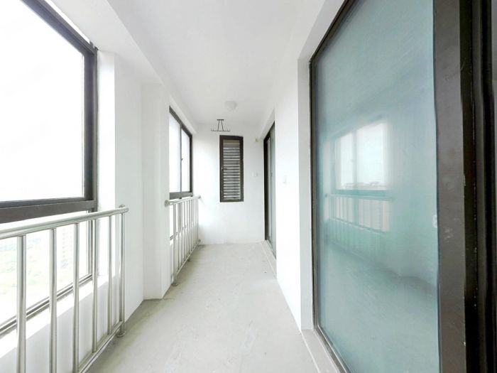 兴石花园 3室1厅1卫 109m&sup2;