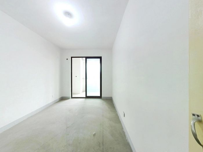 兴石花园 3室1厅1卫 109m&sup2;
