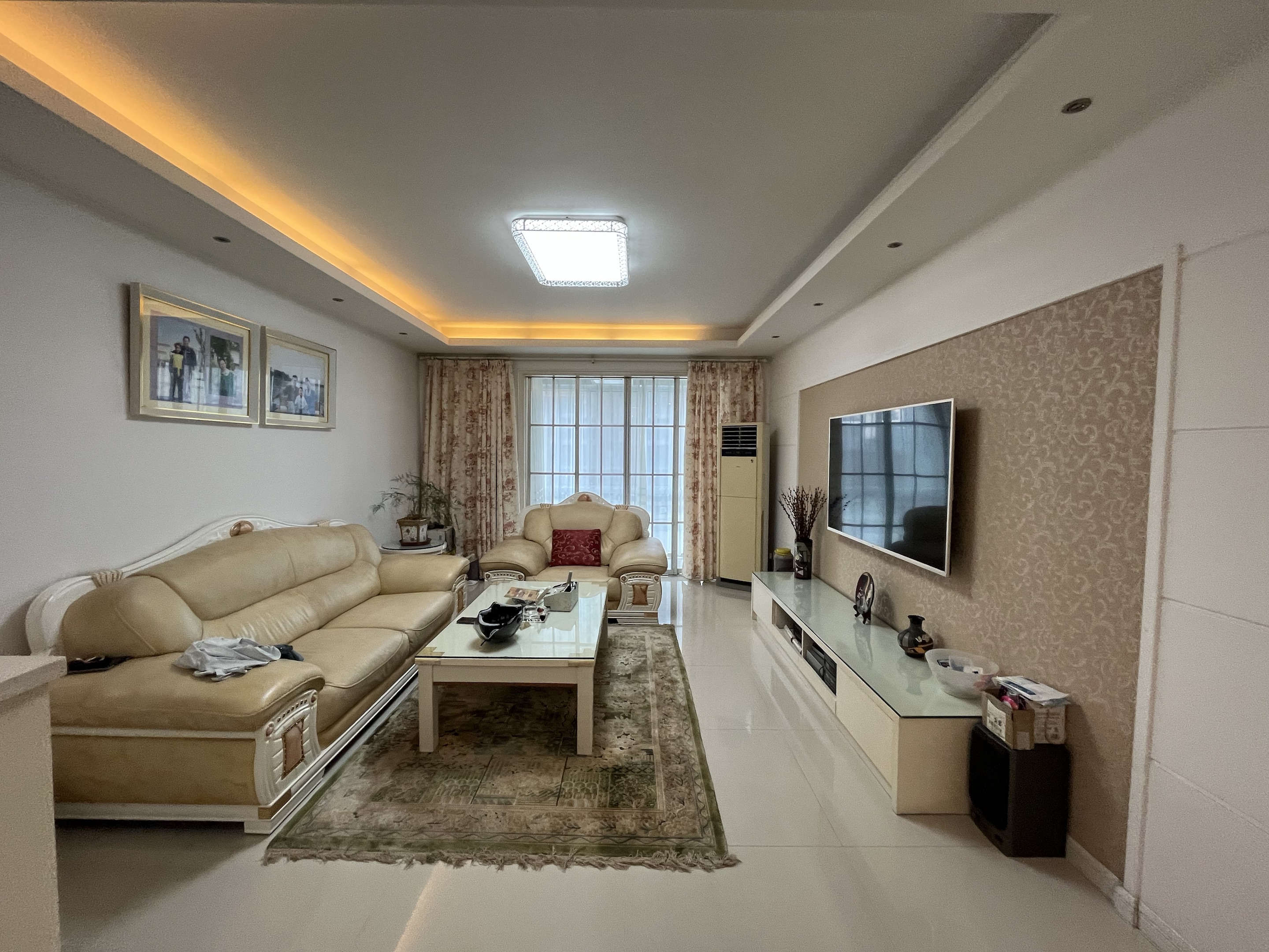 海天大厦 3室2厅1卫 139.3m&sup2;