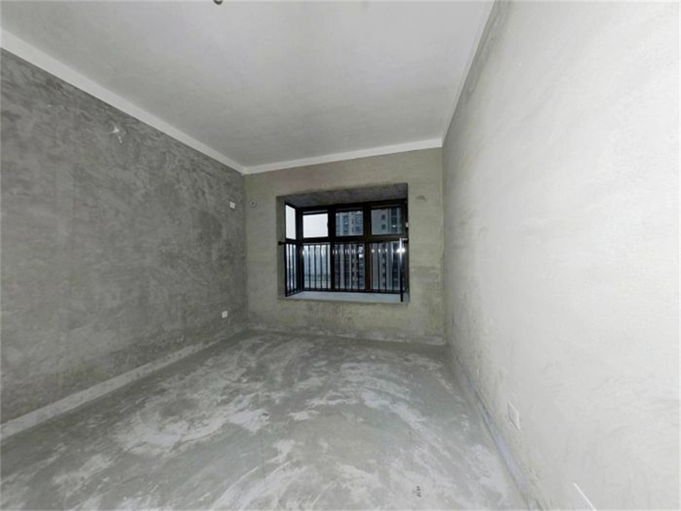 华强城 3室2厅1卫 108m&sup2;