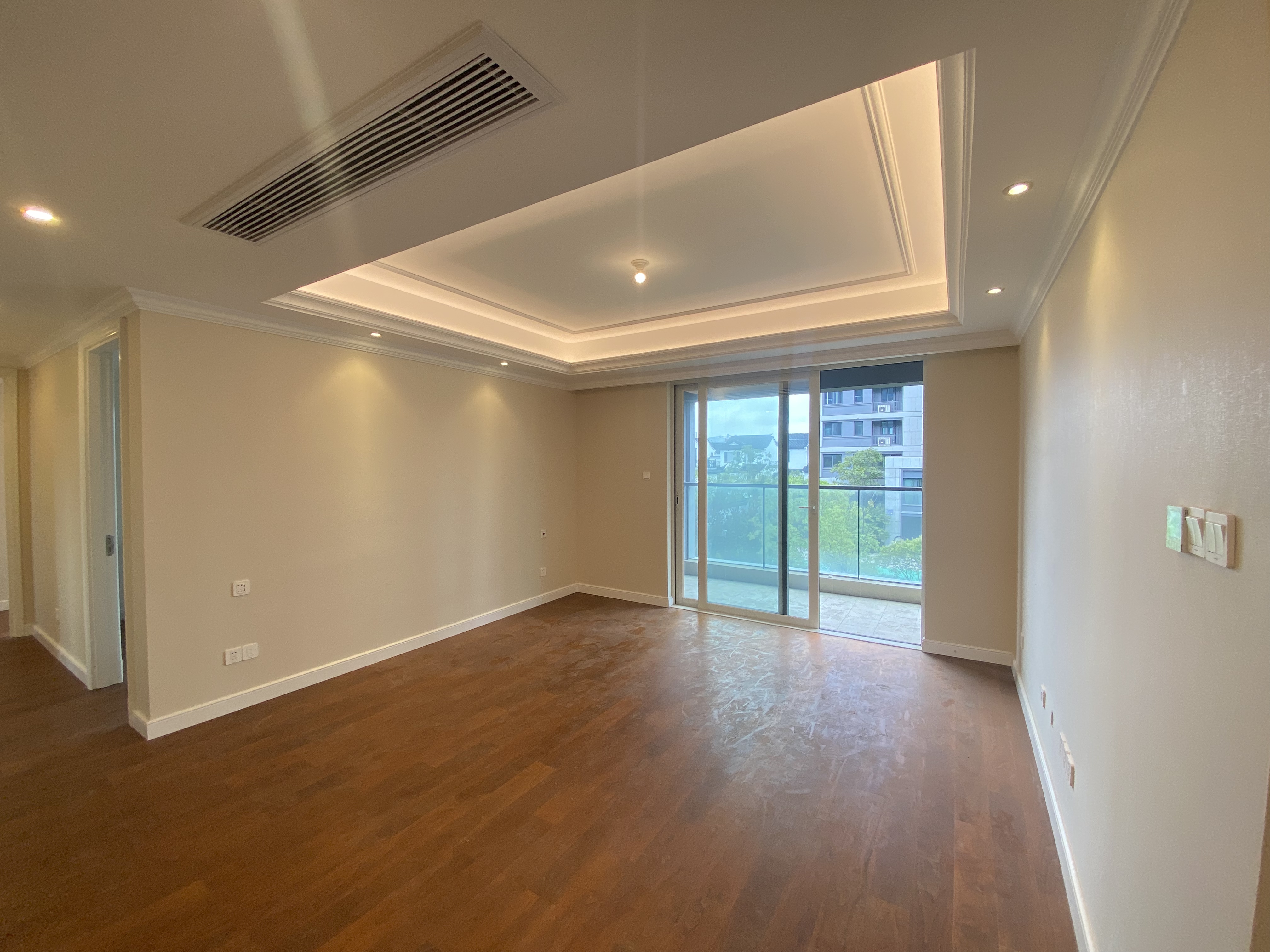 融创盛和九里桃源 4室2厅2卫 143m&sup2;