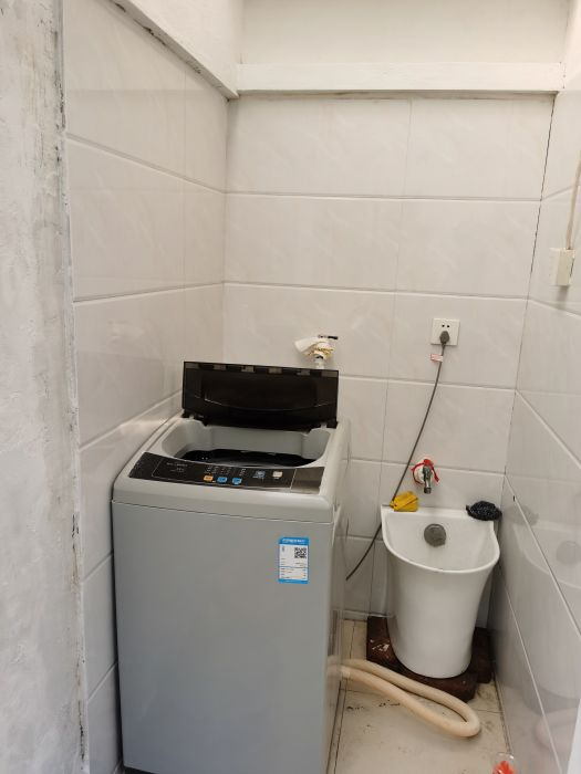 光明新村 1室1厅1卫 45.00m&sup2;