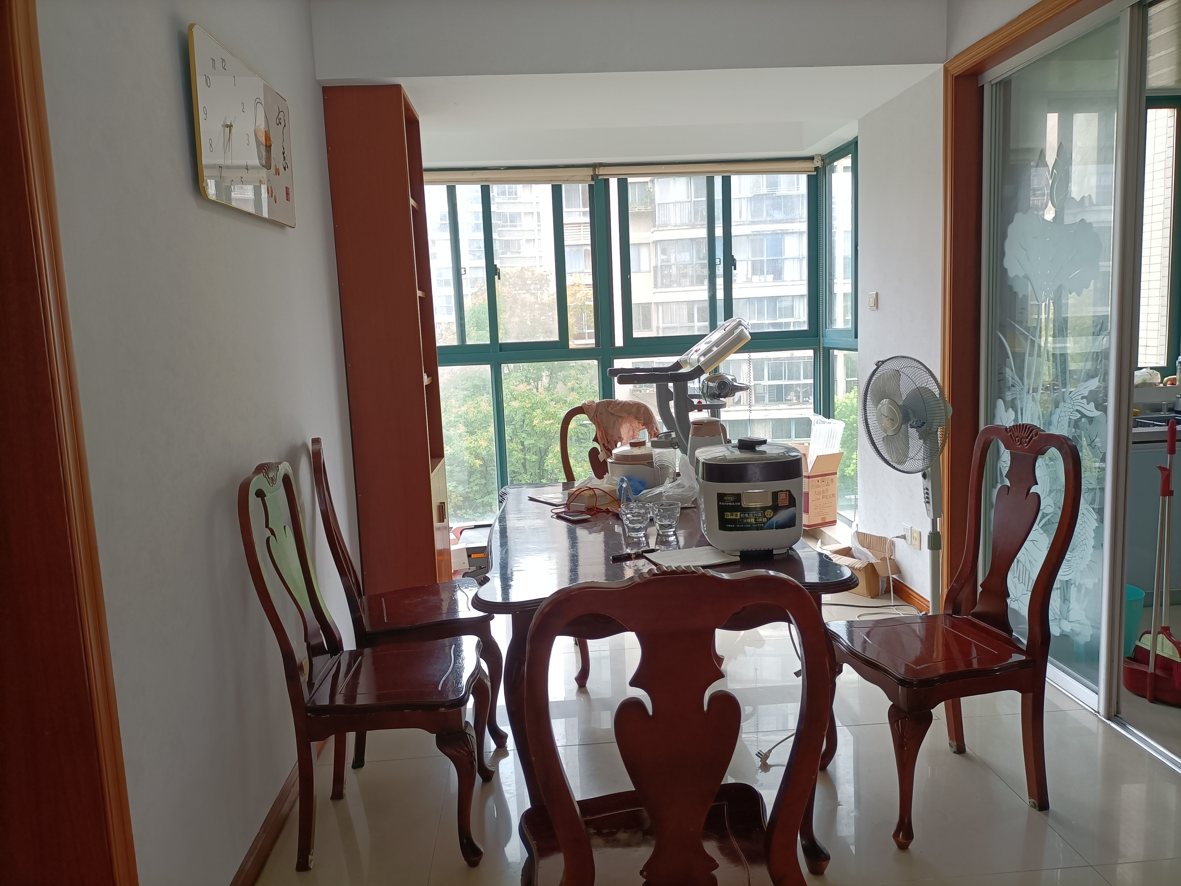 新城小区 3室2厅2卫 132.00m&sup2;