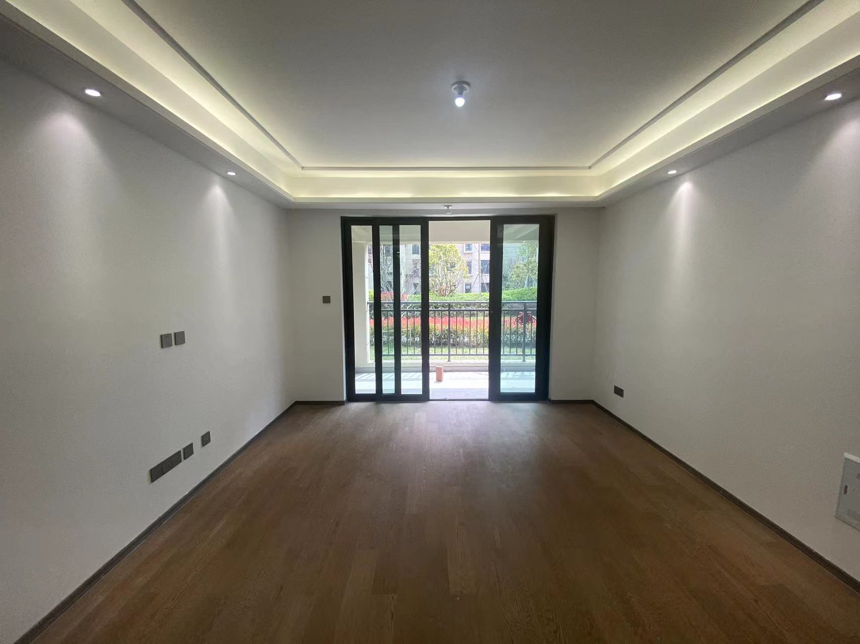 春风南岸东园 3室2厅2卫 117m&sup2;