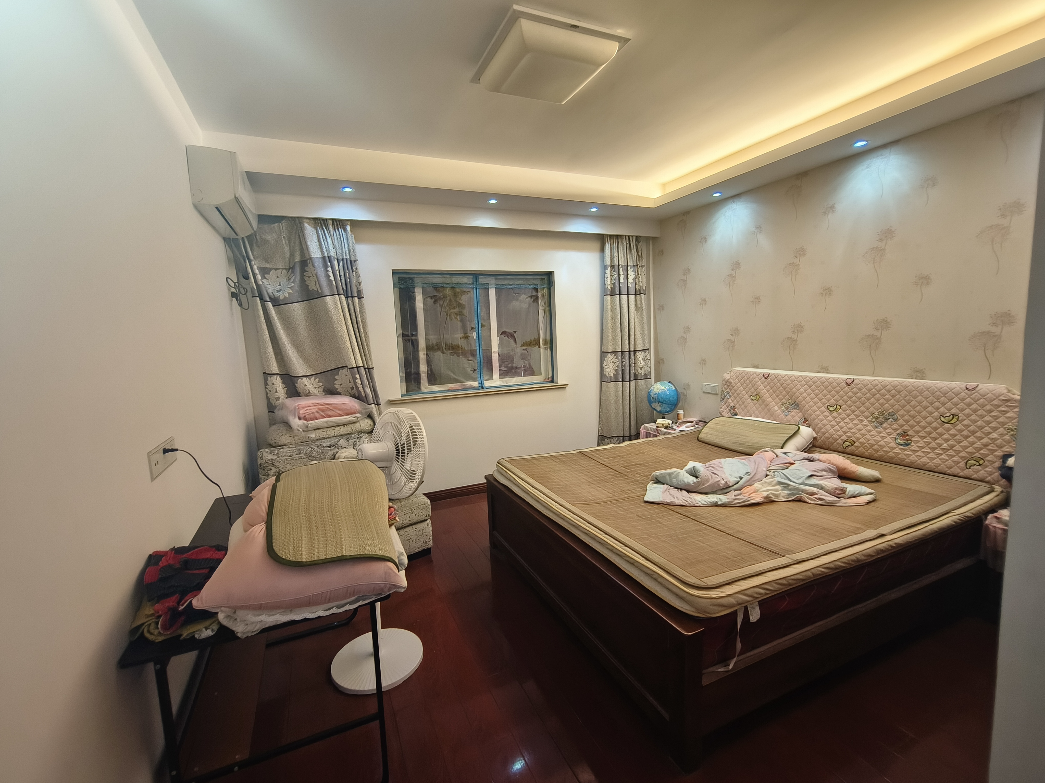 金霞南苑南区 4室2厅2卫 160.00m&sup2;