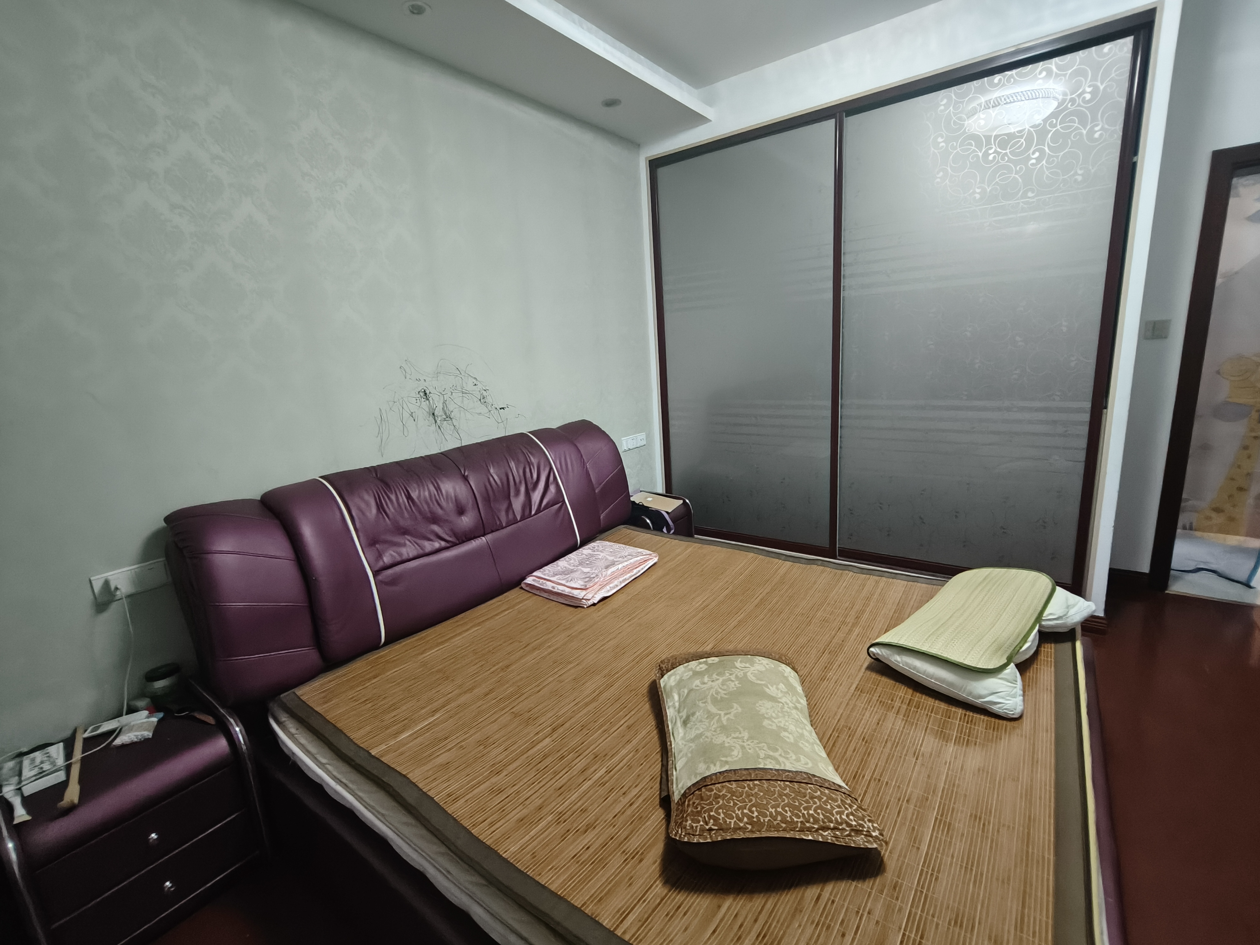 金霞南苑南区 4室2厅2卫 160.00m&sup2;