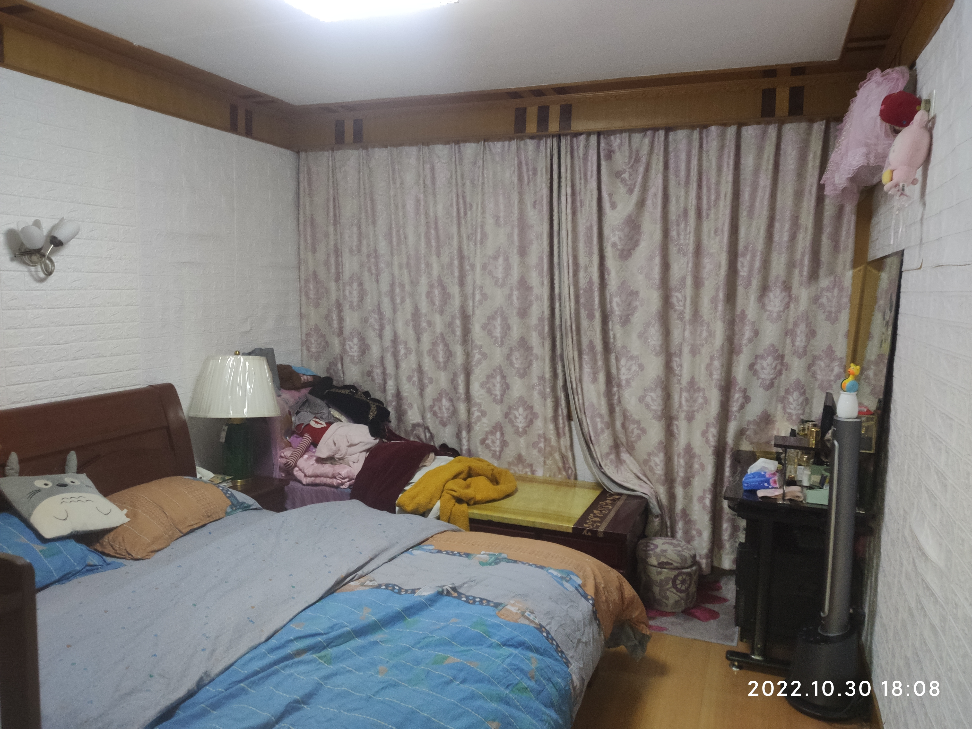 越江新村 3室1厅1卫 100m&sup2;