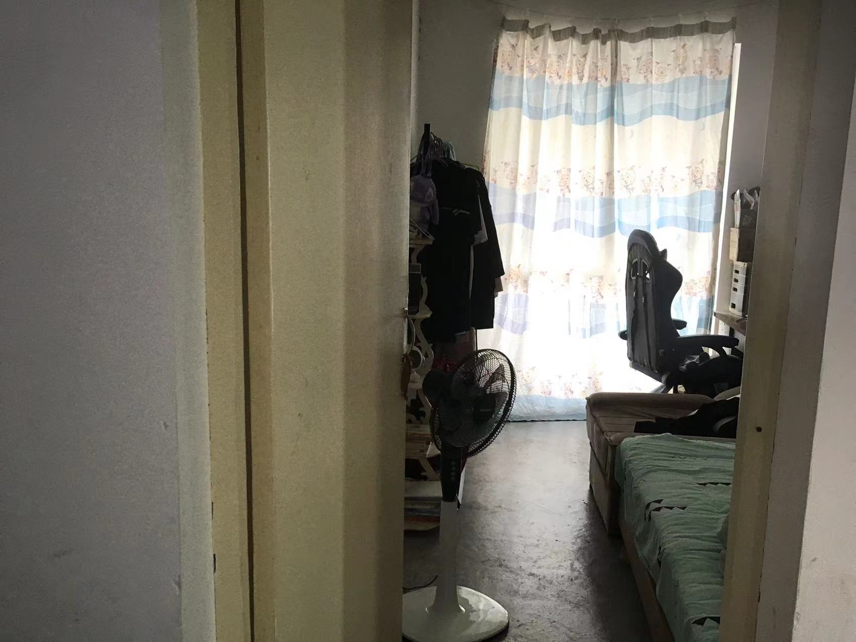 外滩花苑 3室2厅1卫 115m²