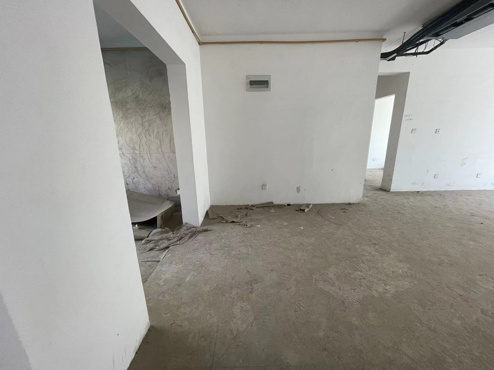 中南世纪花城二期 3室2厅2卫 128.00m²