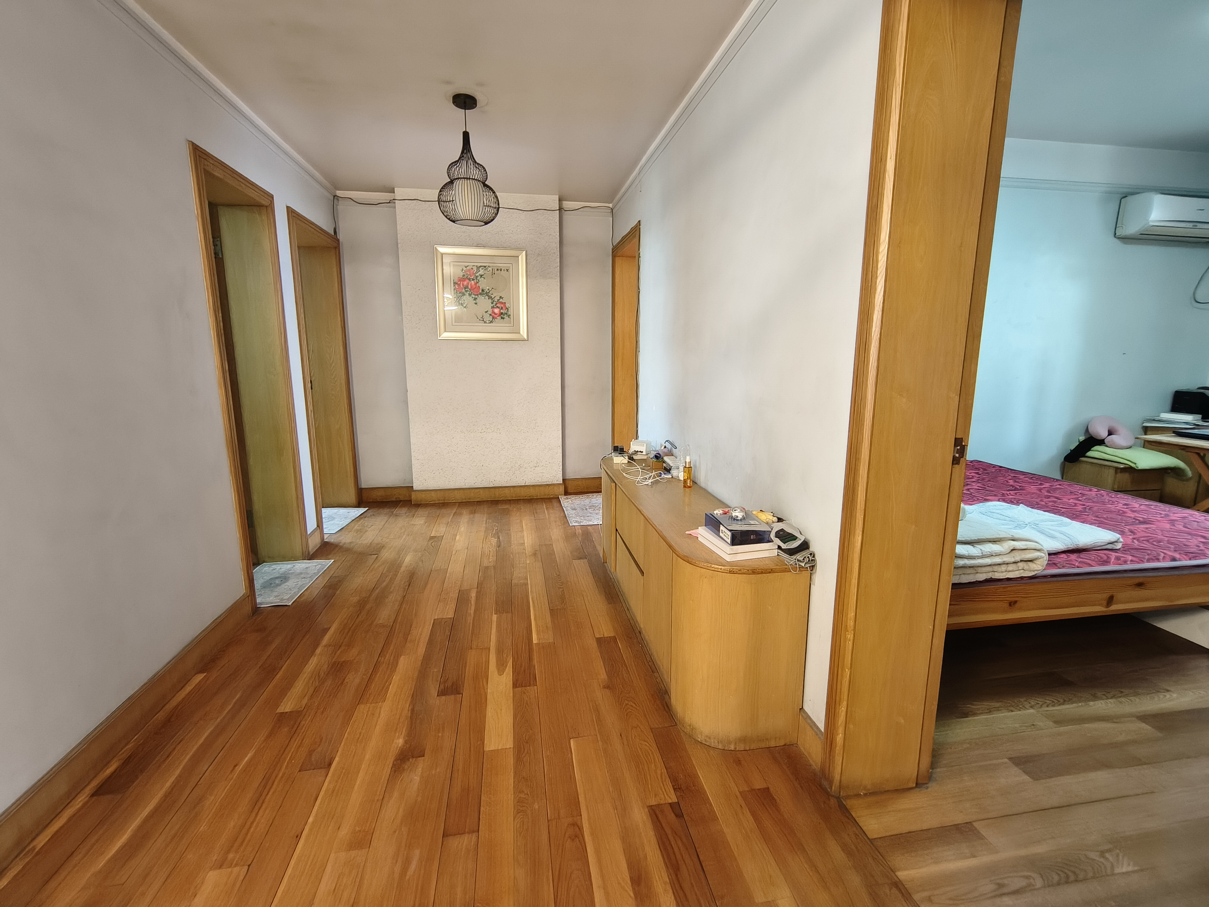 新海通花园 3室2厅2卫 124m&sup2;