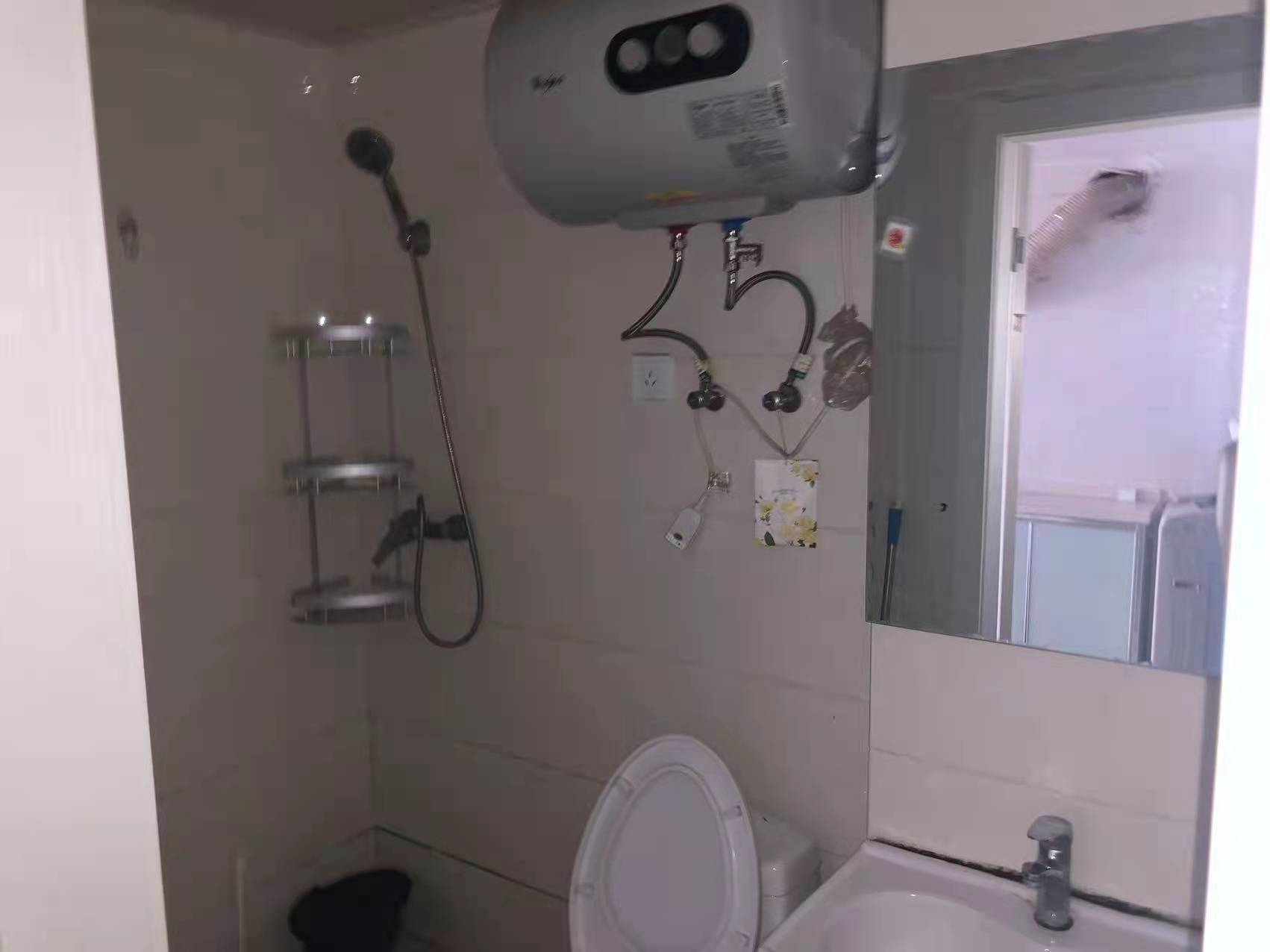 景华城 1室1厅1卫 45m&sup2;