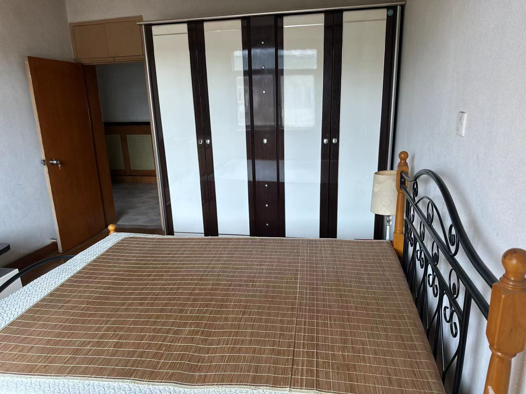 城南二村 2室1厅1卫 70m&sup2;