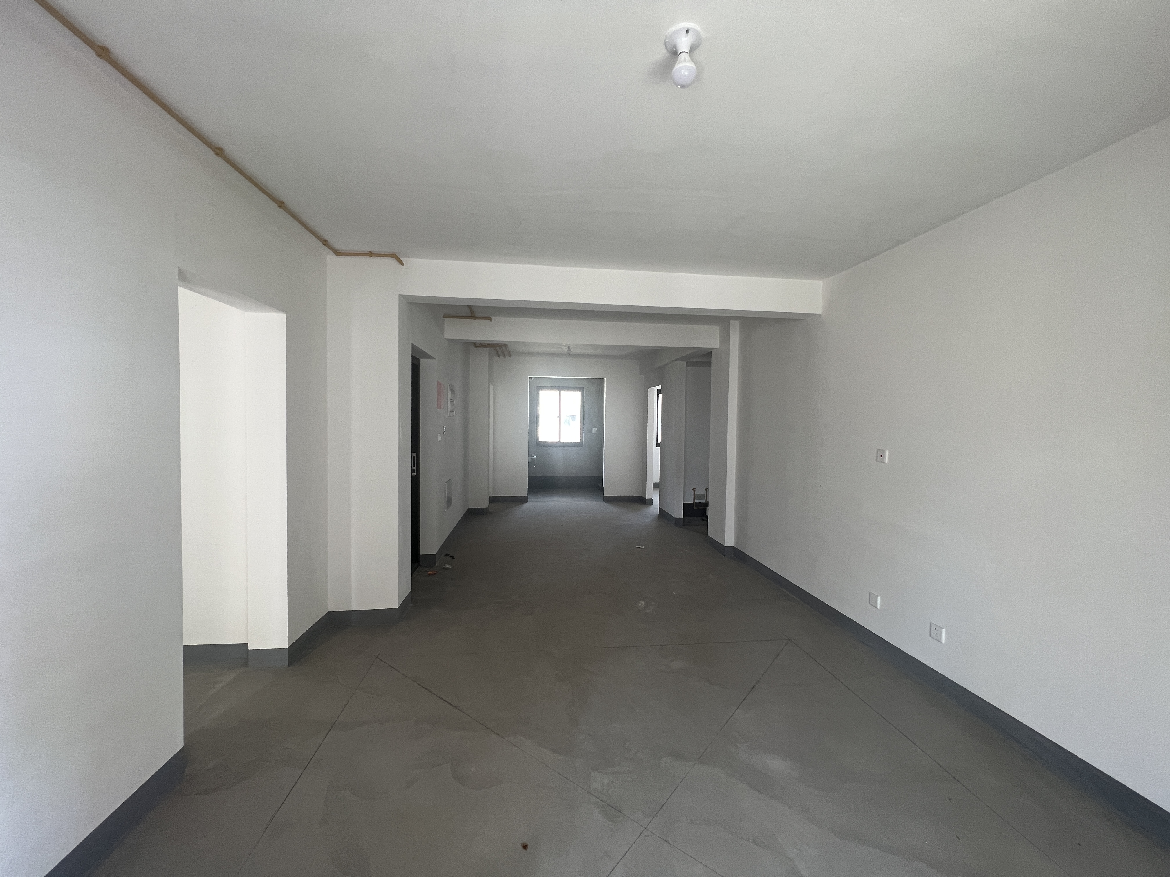 招商新城雍景湾 3室2厅2卫 130m&sup2;