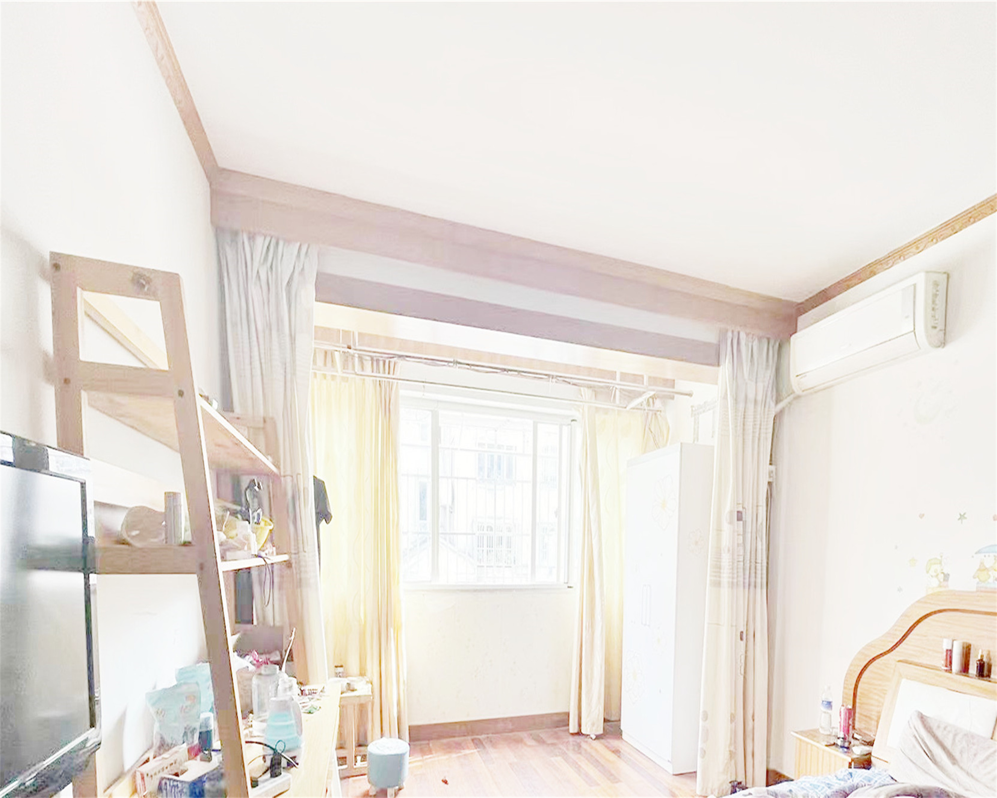 海港新村 3室2厅1卫 86.00m&sup2;
