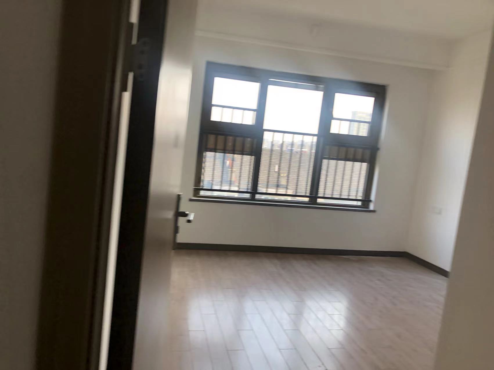 雅居乐鑫基中央公馆西区 4室2厅2卫 142m&sup2;
