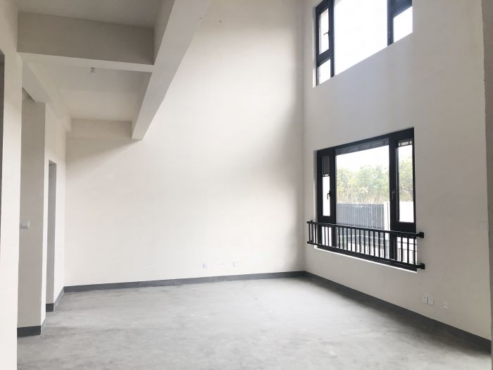 春风南岸东园 5室2厅3卫 204.00m&sup2;